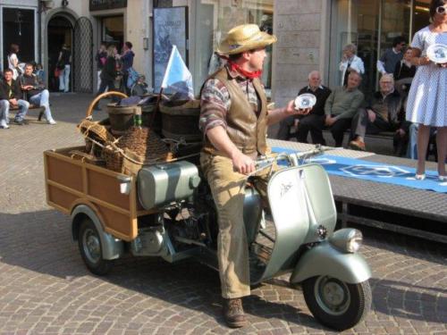 pontederavespaincostume0205200938