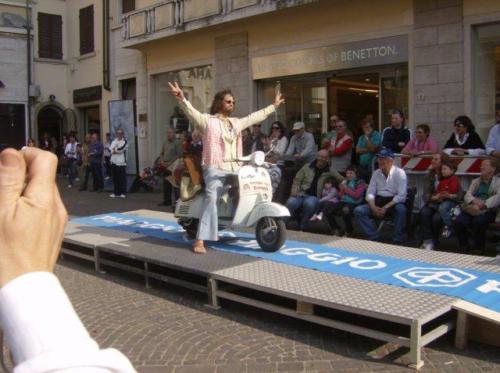pontederavespaincostume0205200965