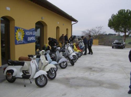 compleannodelvespaclubempoli3