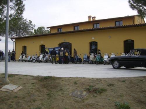 compleannodelvespaclubempoli4