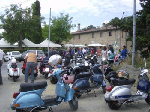 radunogambassi2806200933