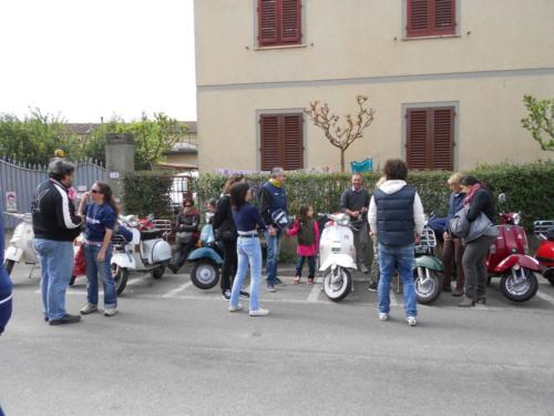 GRIGLIATA  MONTE SERRA  25  APRILE  2013 004