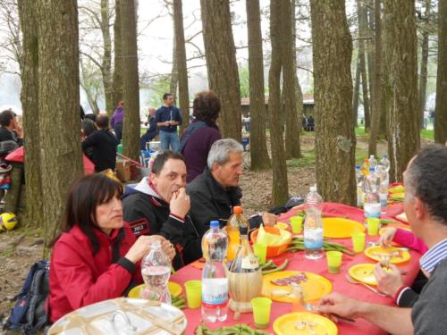 GRIGLIATA  MONTE SERRA  25  APRILE  2013 022